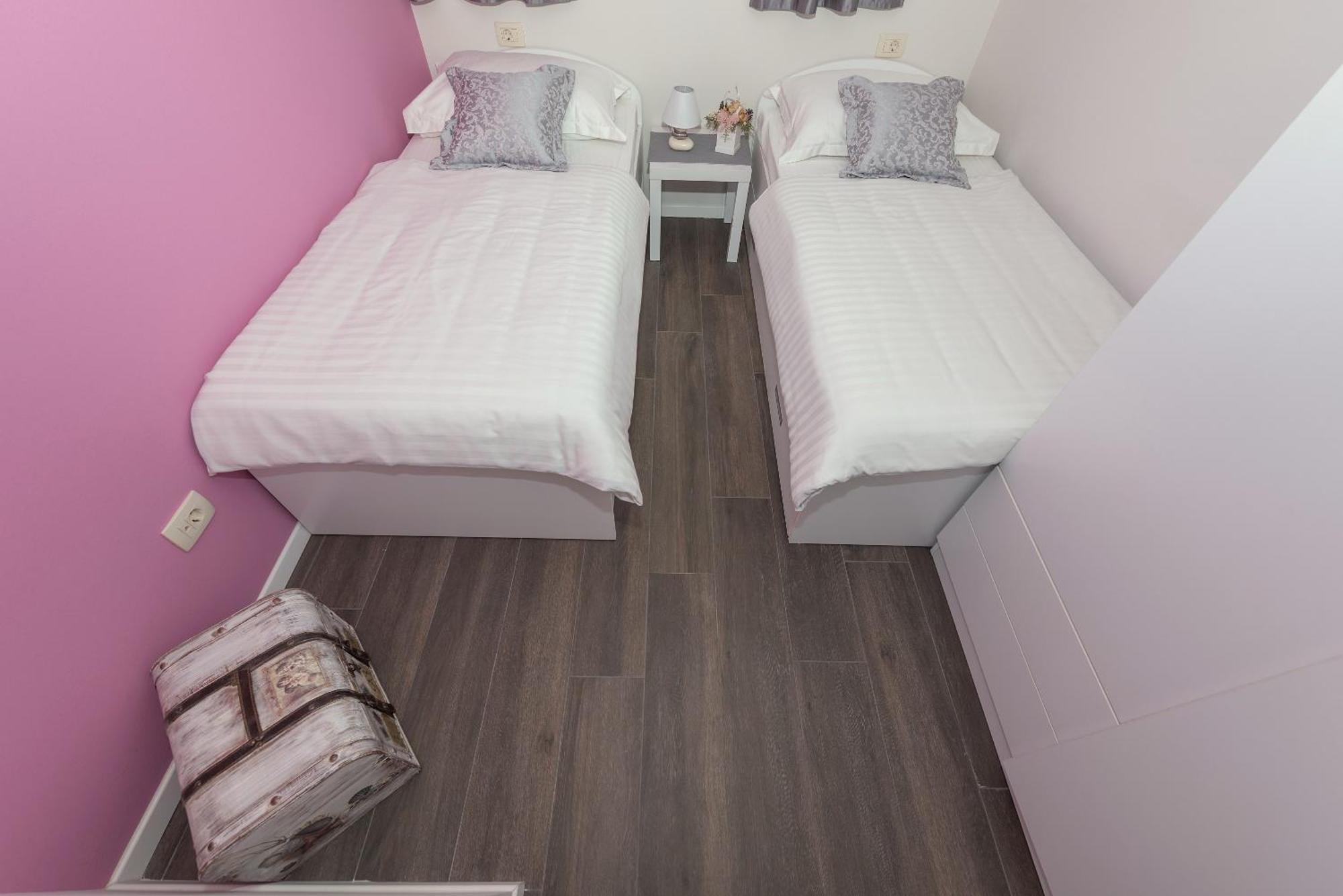 Kati Apartment Makarska Rom bilde